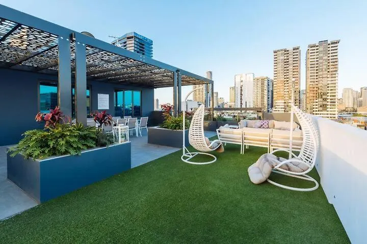South Brisbane Epicentre - 2 Bed 2 Bath Apartment 0*,  أستراليا